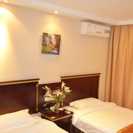 Greentree Inn Shanghai Chongming Nanmen Express Hotel Exterior photo